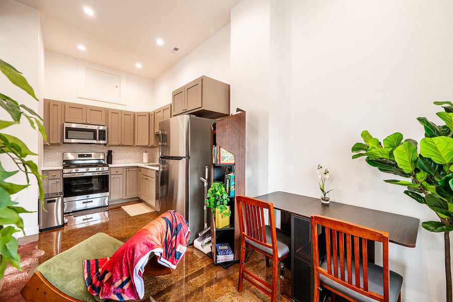 Furnished Finder property 876035_1 photo 10