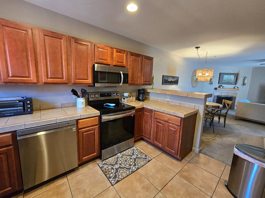 Furnished Finder property 876039_1 photo 3