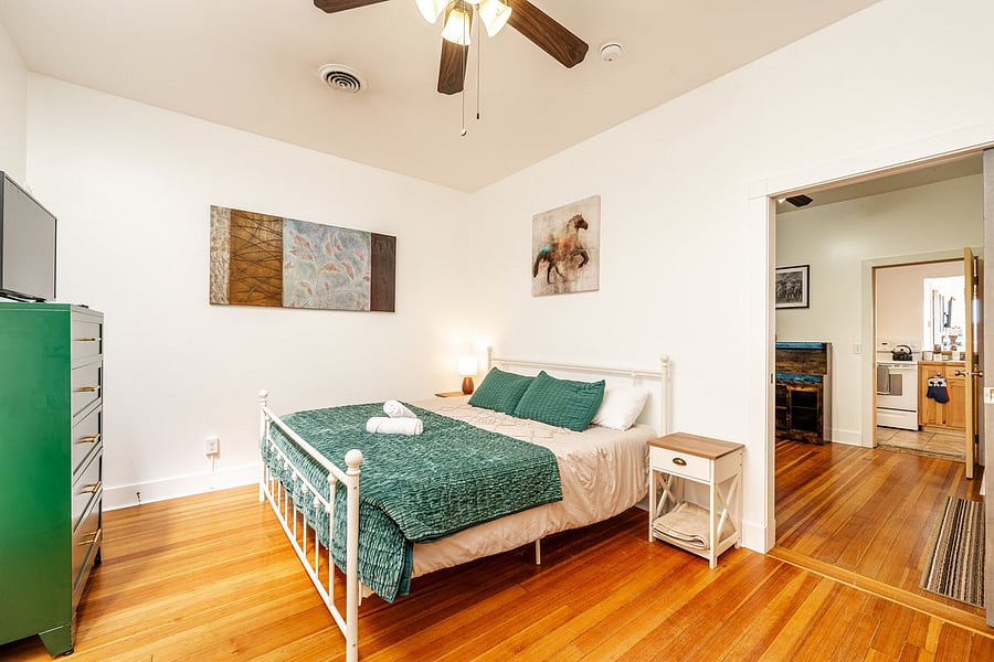 Furnished Finder property 876046_1 photo 7