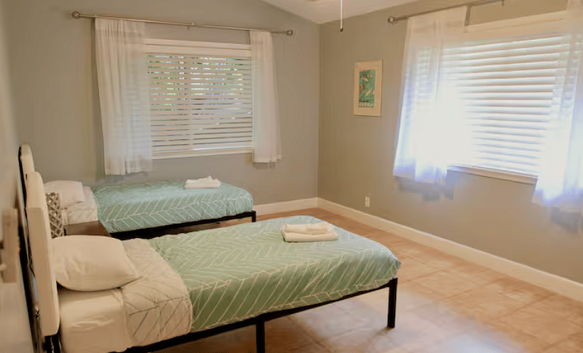 Bedroom 3 (2 Twins)