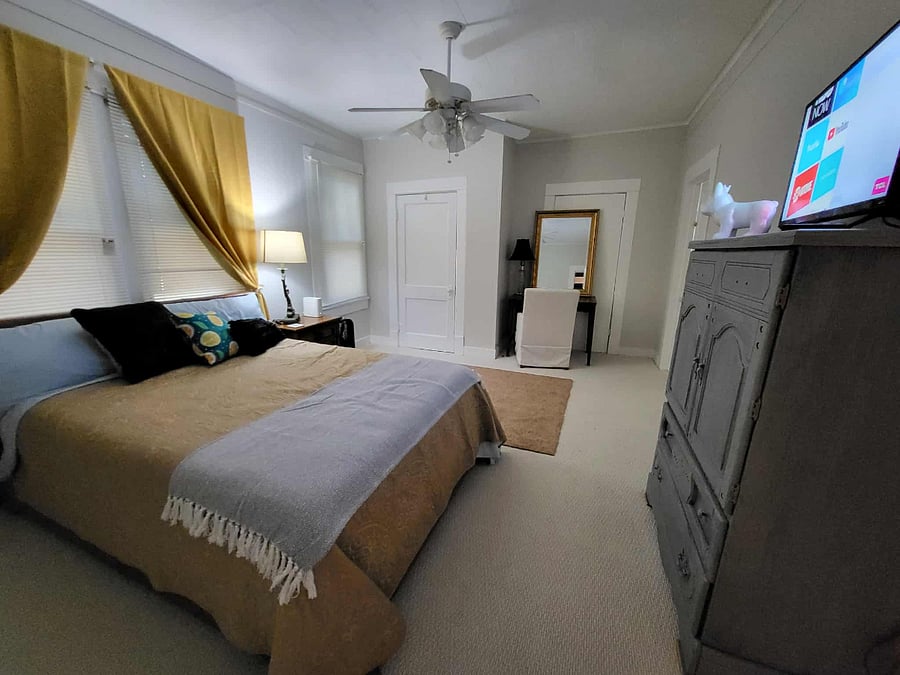 Furnished Finder property 876049_1 photo 12