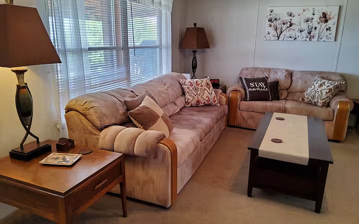 Furnished Finder property 876056_1 photo 3