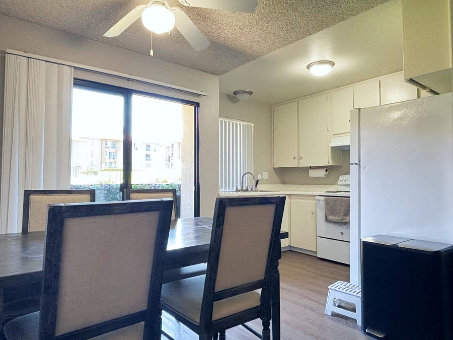 Furnished Finder property 876062_1 photo 3