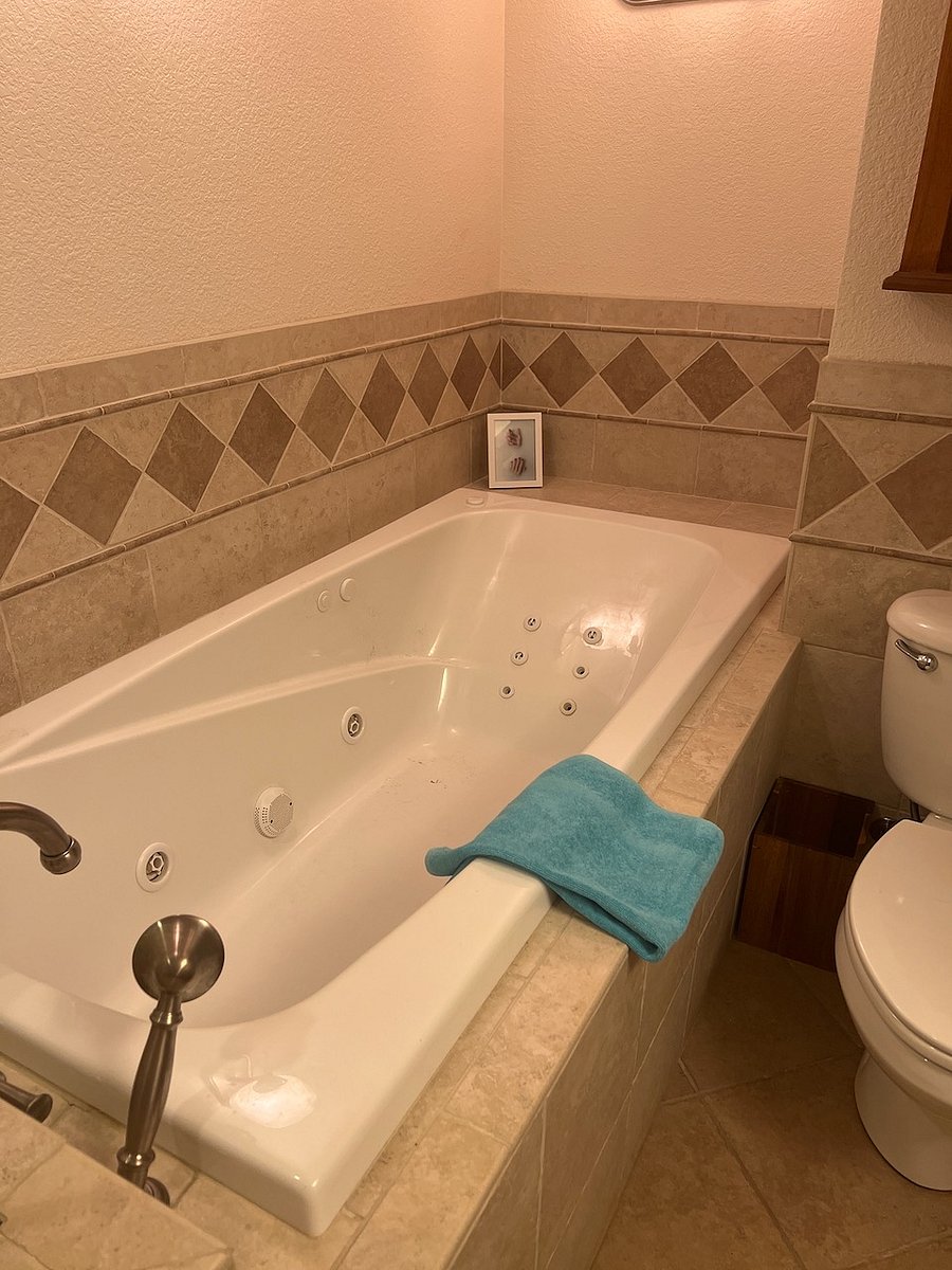Soaking tub for deep relaxation.