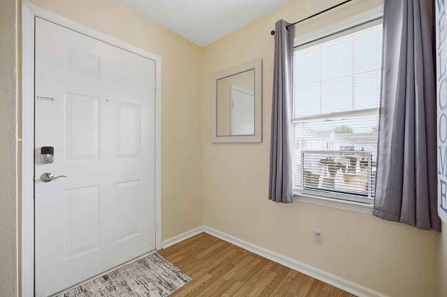 Furnished Finder property 876082_1 photo 15
