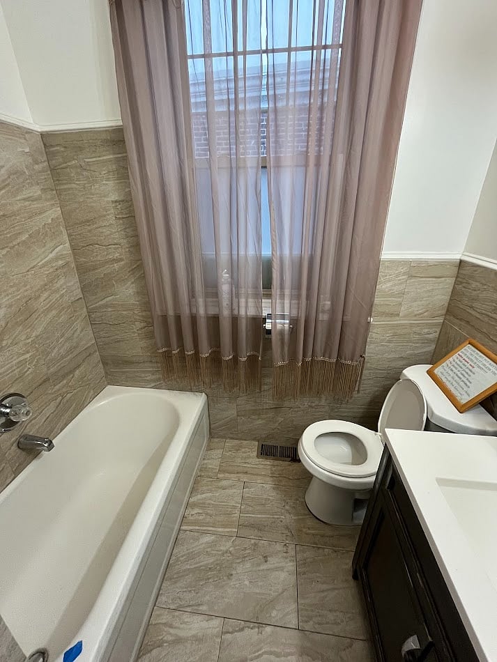 Furnished Finder property 876085_1 photo 6