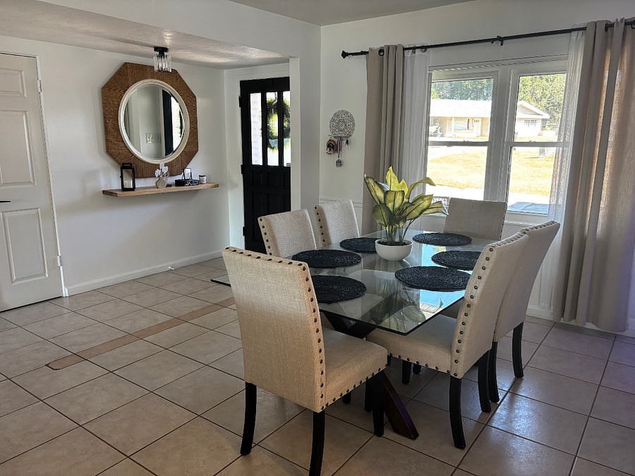 Furnished Finder property 876103_1 photo 8