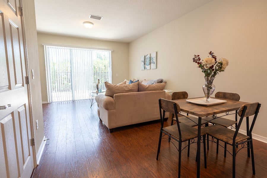 Furnished Finder property 876104_1 photo 2