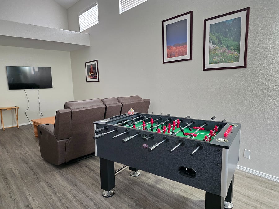Furnished Finder property 876105_1 photo 3