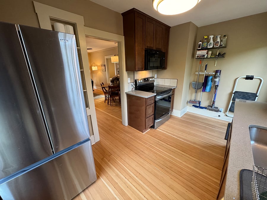 Furnished Finder property 876110_1 photo 18