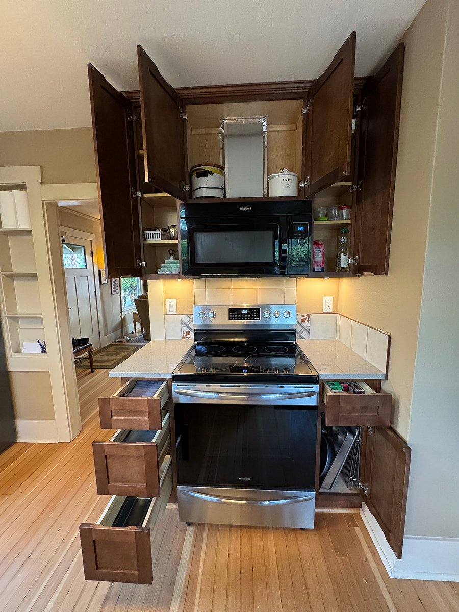 Furnished Finder property 876110_1 photo 29