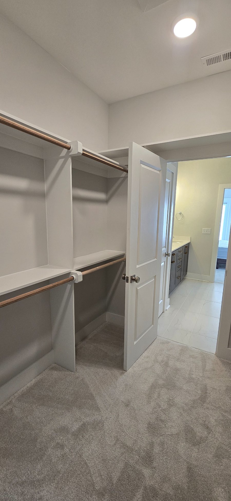 Furnished Finder property 876112_1 photo 9