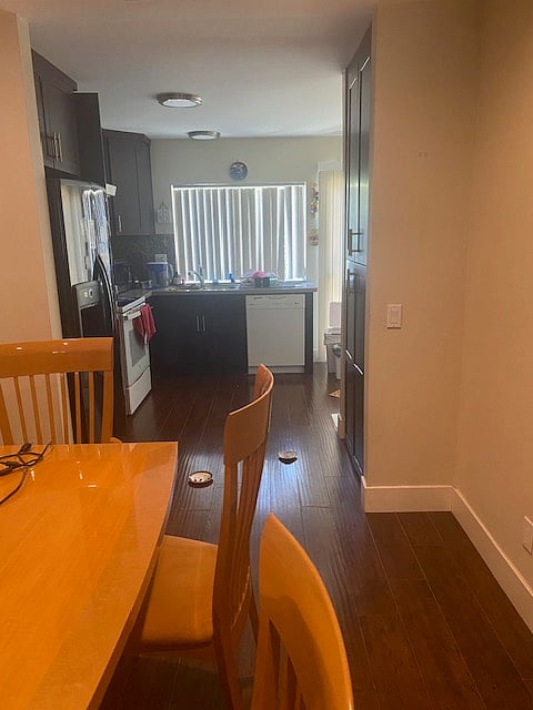Furnished Finder property 876136_1 photo 14
