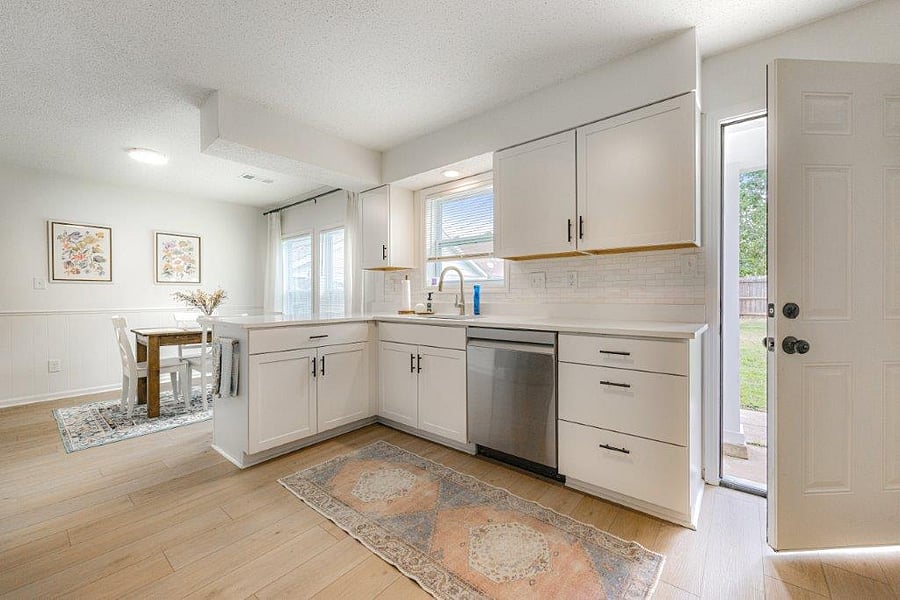 Furnished Finder property 876144_1 photo 9