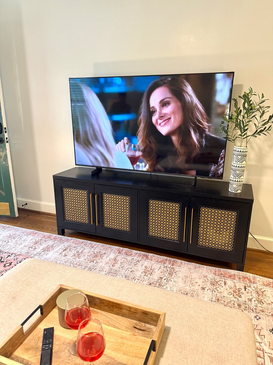 65 samsung HD smart TV