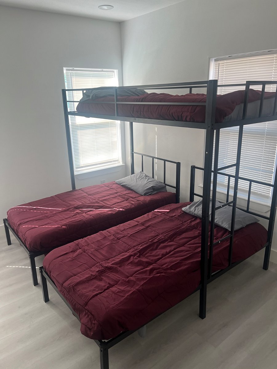 Furnished Finder property 876159_1 photo 10
