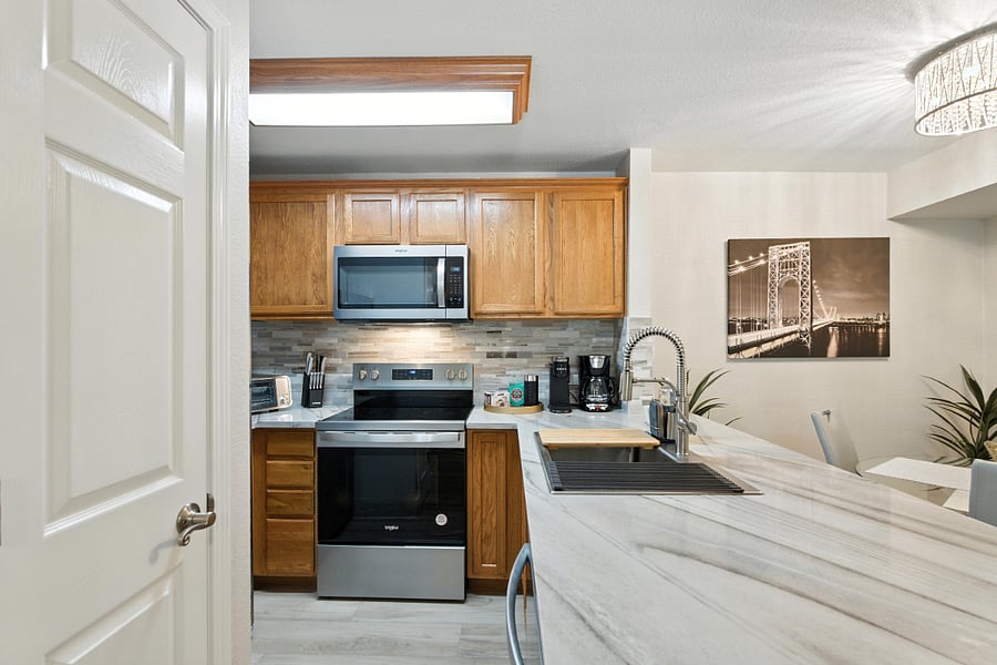 Furnished Finder property 876195_1 photo 14