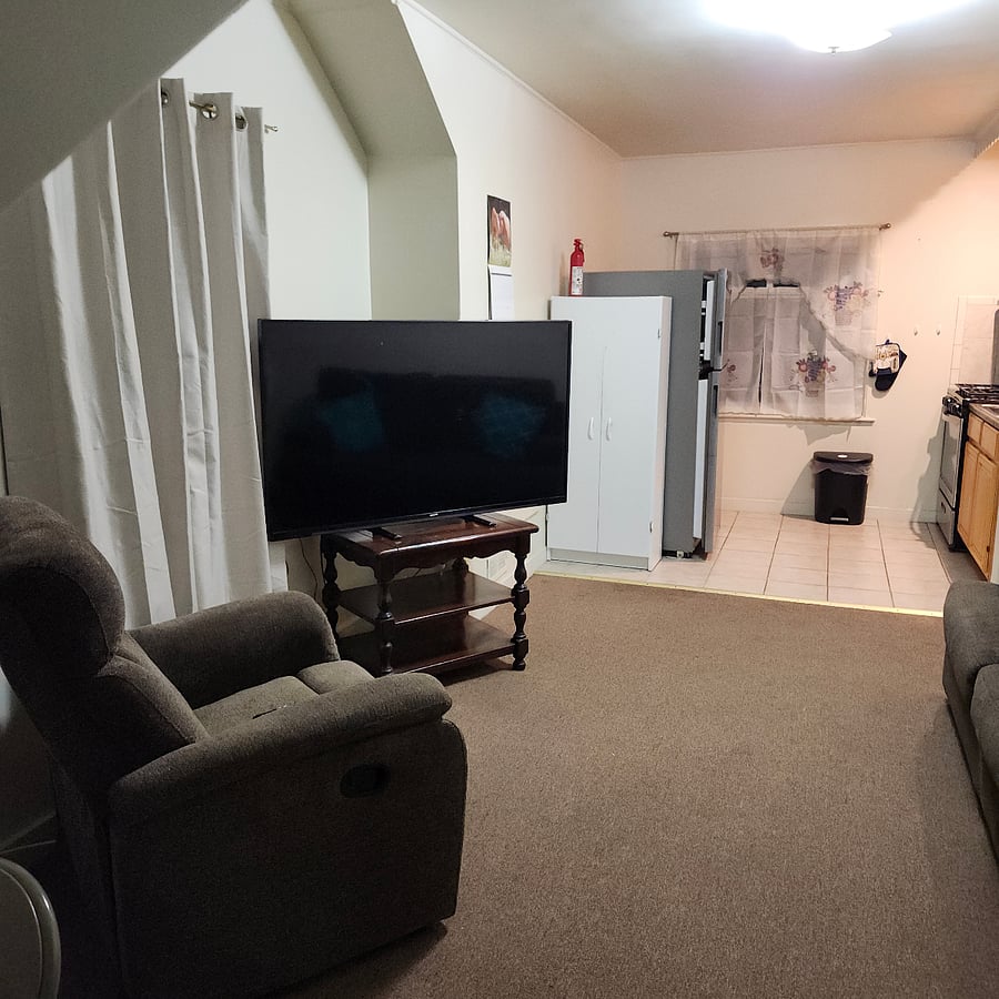 Furnished Finder property 876202_1 photo 8