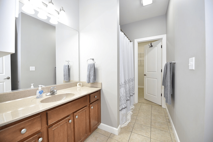 Furnished Finder property 876219_1 photo 8