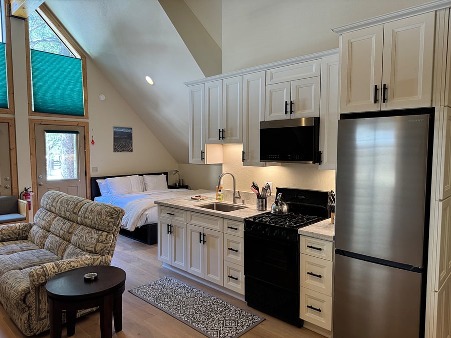 Furnished Finder property 876230_1 photo 1