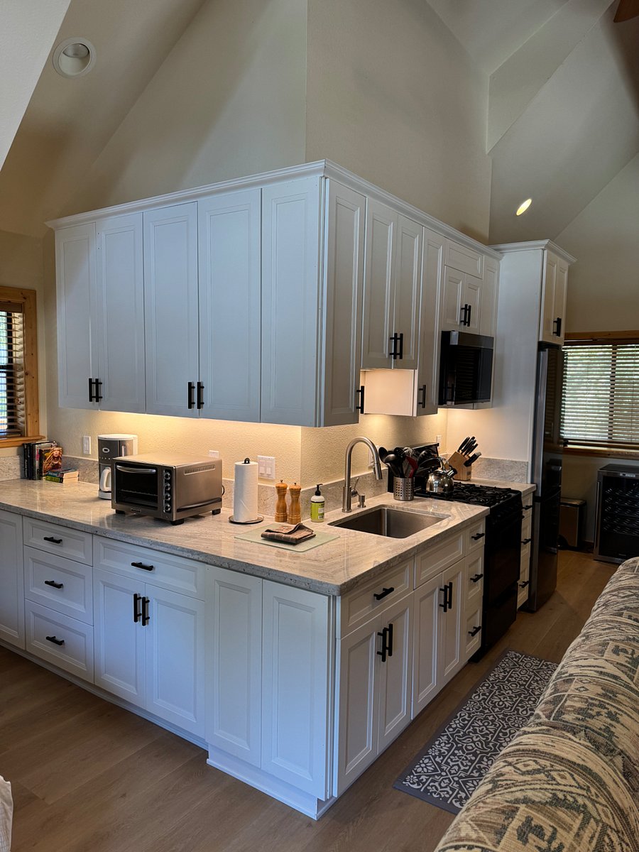 Furnished Finder property 876230_1 photo 12