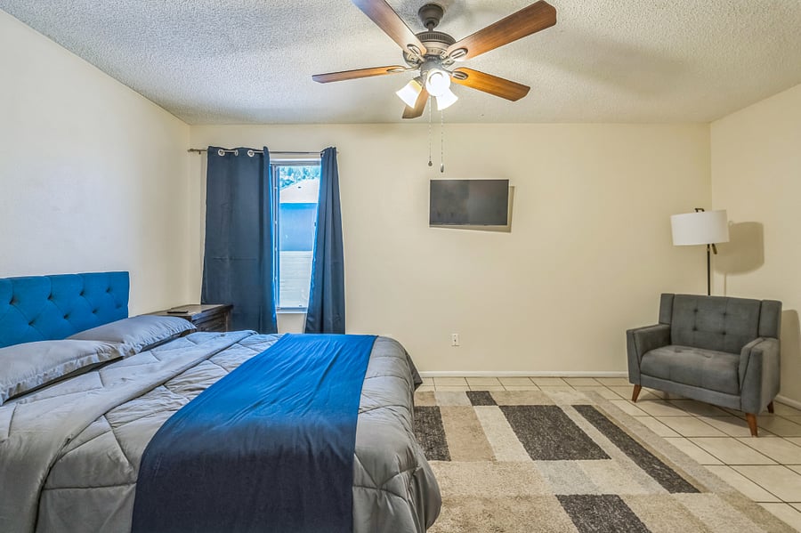 Furnished Finder property 876235_1 photo 18
