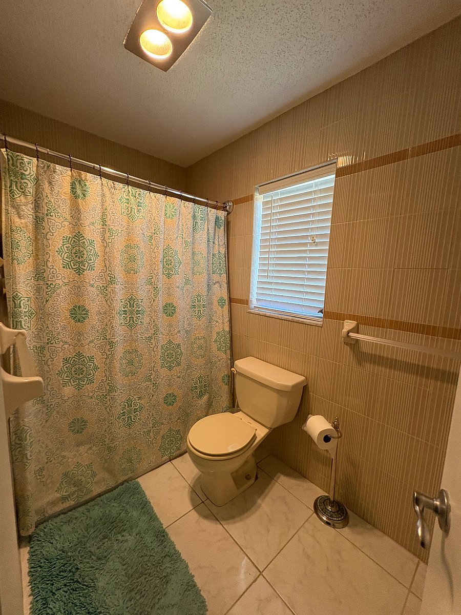 Furnished Finder property 876242_1 photo 3
