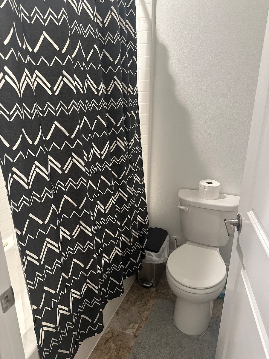 Furnished Finder property 876253_1 photo 3
