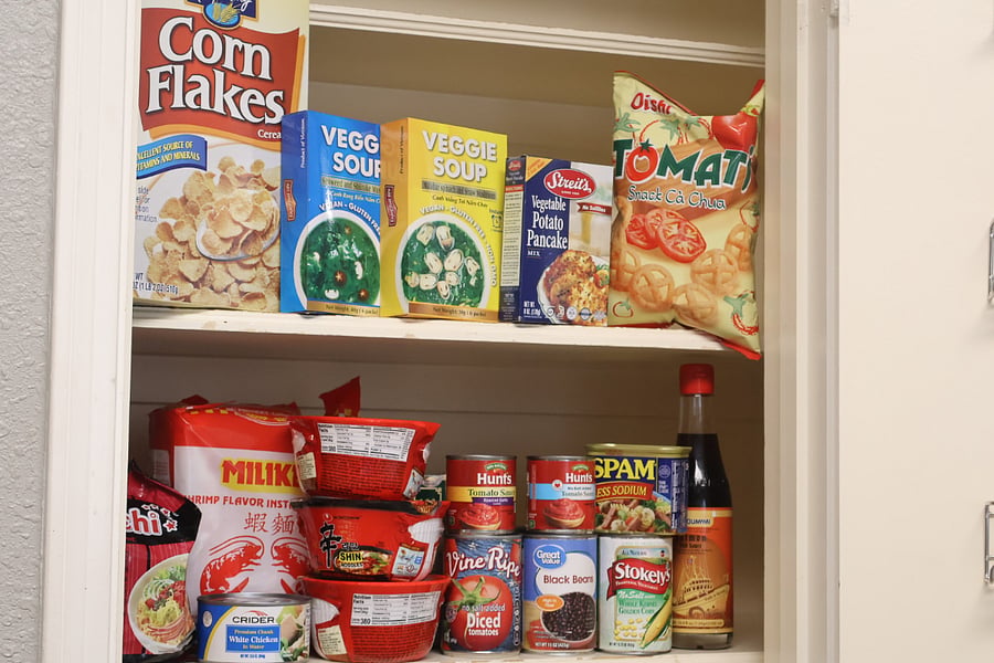 kitchen's closet