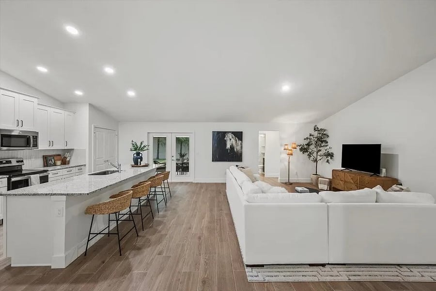 Furnished Finder property 876272_1 photo 10
