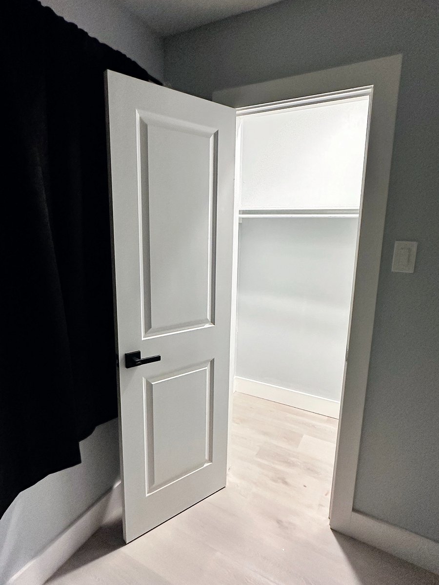 Furnished Finder property 876283_1 photo 25