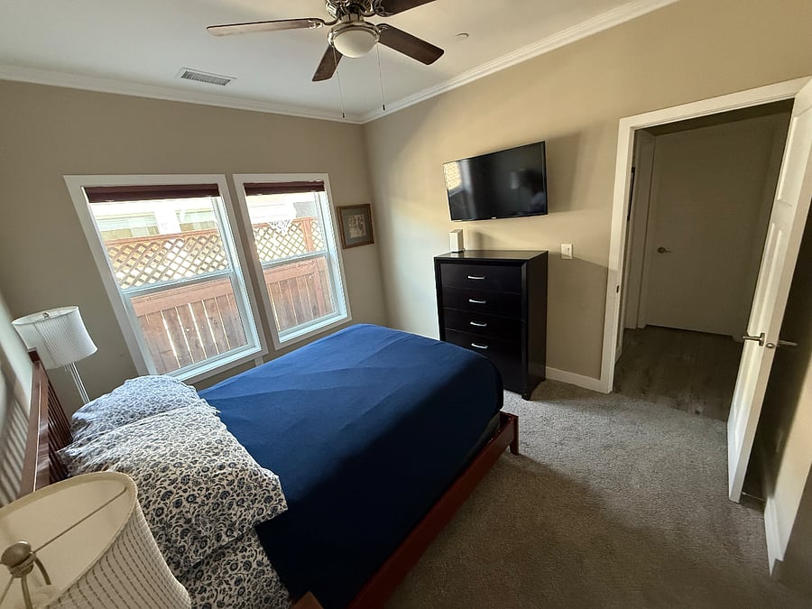 Furnished Finder property 876299_1 photo 9