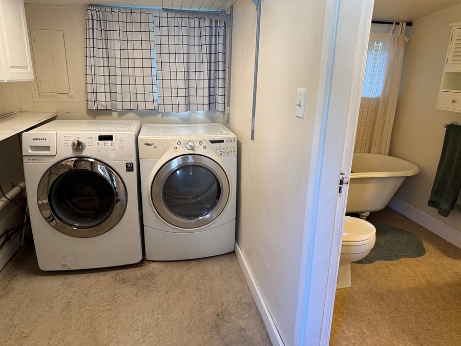 Furnished Finder property 876304_1 photo 12