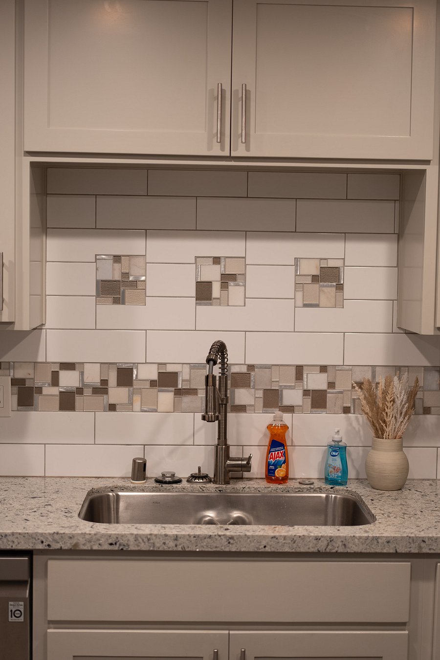 Furnished Finder property 876305_1 photo 8