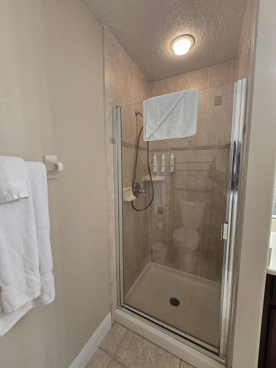 Furnished Finder property 876316_1 photo 12