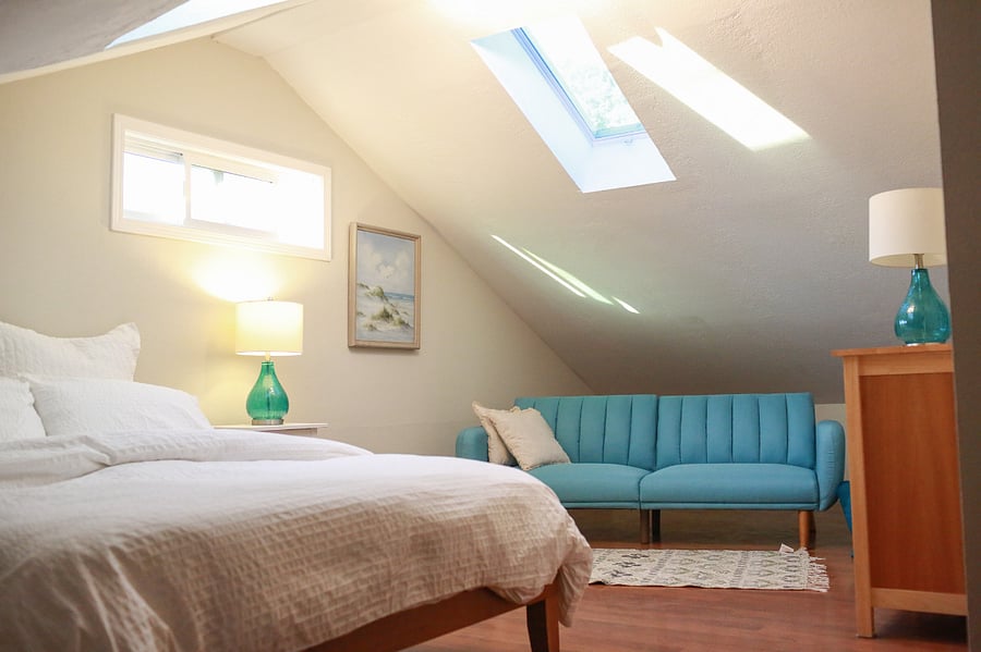 colorful queen bedroom upstairs