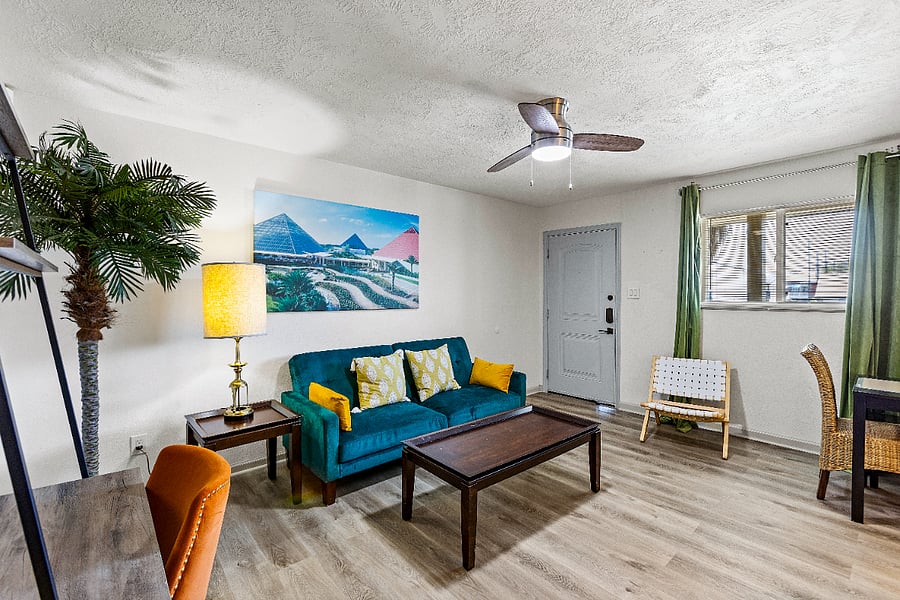 Furnished Finder property 876323_1 photo 2