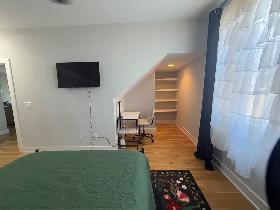 Furnished Finder property 876379_2 photo 6