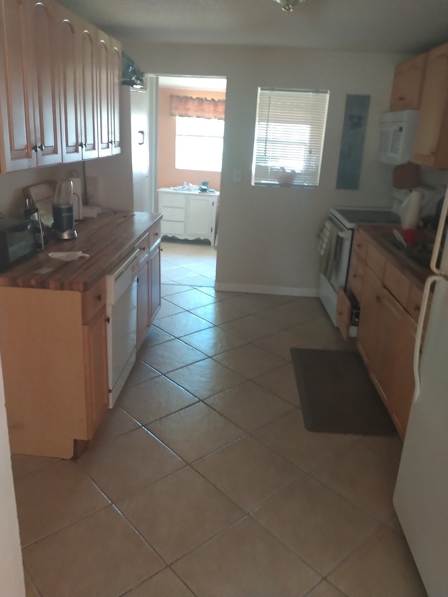 Furnished Finder property 876381_1 photo 5
