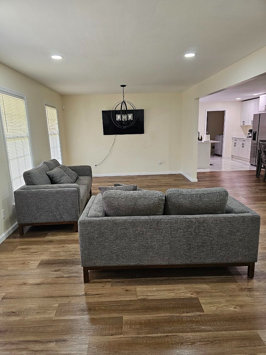 Furnished Finder property 876390_1 photo 4