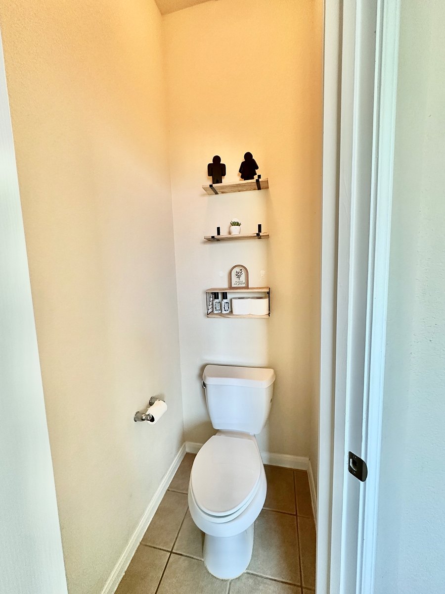 Furnished Finder property 876394_1 photo 21