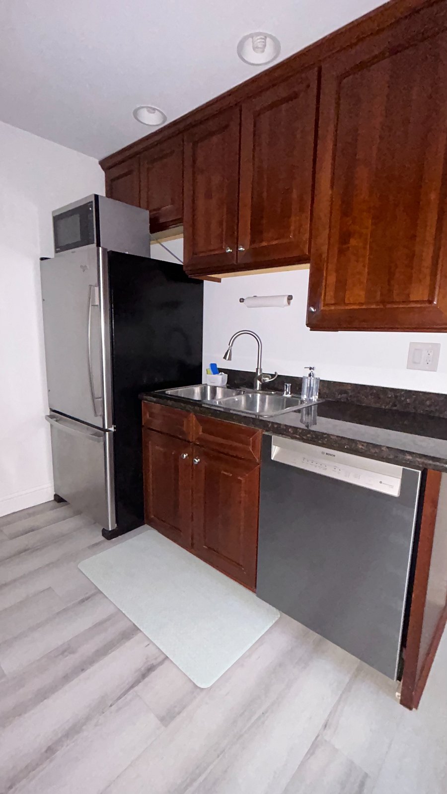 Furnished Finder property 876395_1 photo 13