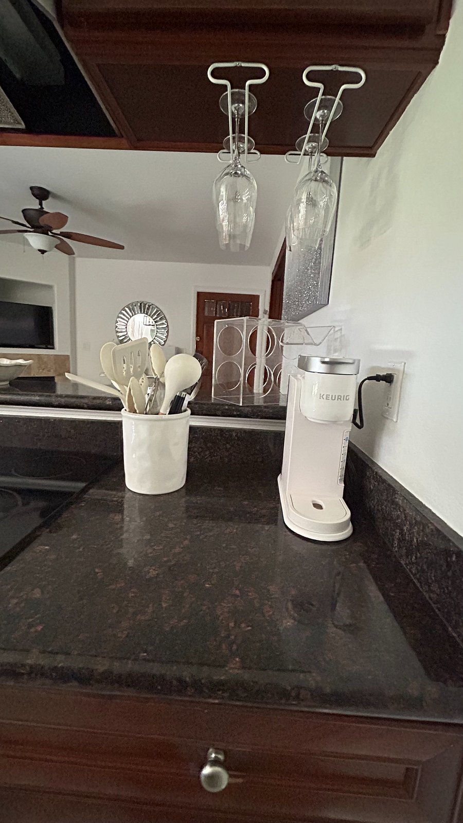 Furnished Finder property 876395_1 photo 12