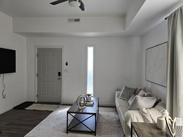 Furnished Finder property 876397_1 photo 4
