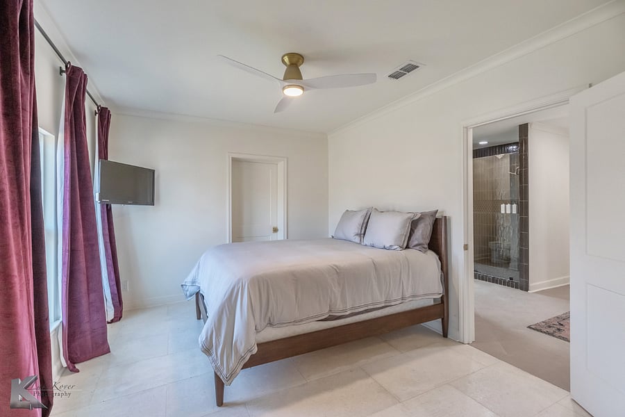 Furnished Finder property 876423_1 photo 13