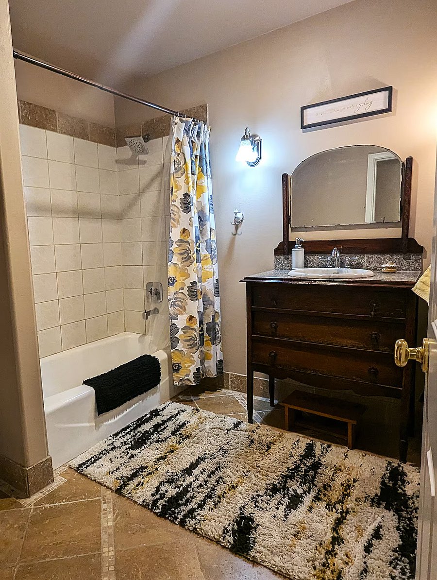 Furnished Finder property 876425_1 photo 16