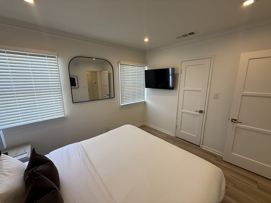Furnished Finder property 876436_1 photo 18