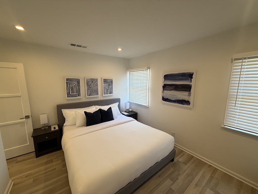 Furnished Finder property 876436_1 photo 22