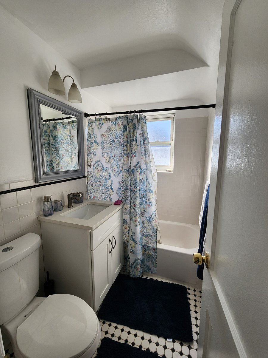 Furnished Finder property 876437_1 photo 3