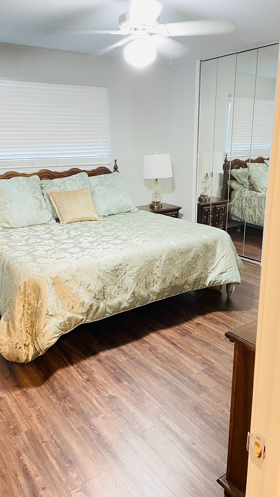 Furnished Finder property 876451_1 photo 6